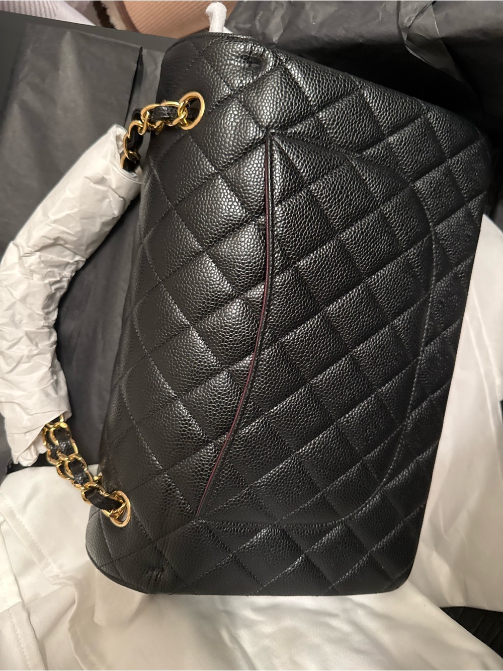 CHANEL Black Quilted Chain-Handle Shoulder Bag with Gold Hardware